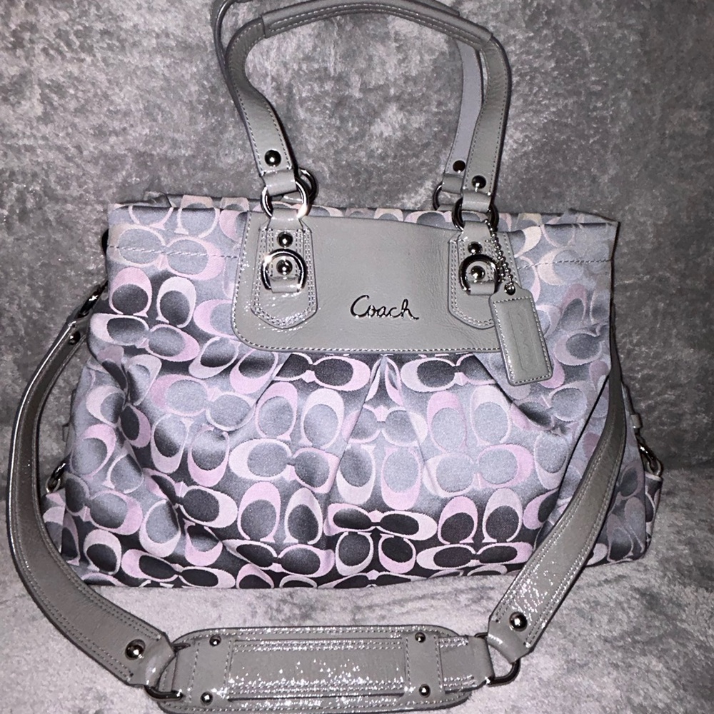 Gorgeous Coach signature tri-color Ashley satchel